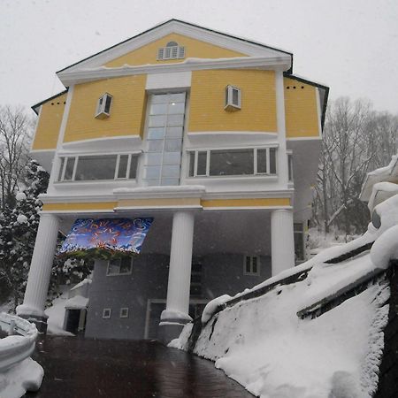 Hotel Bonfire Hakuba Eksteriør billede