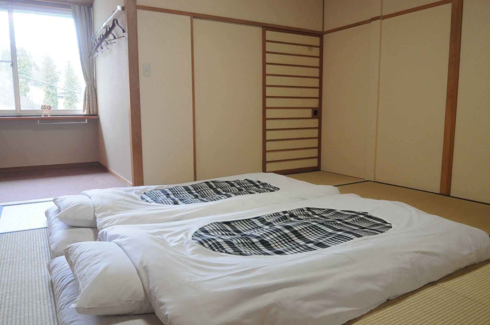 Hotel Bonfire Hakuba Eksteriør billede